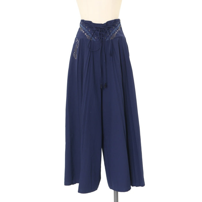 USED】Rozen Kavalier 刺繍入りガウチョパンツ | Ozz On | ロリータ