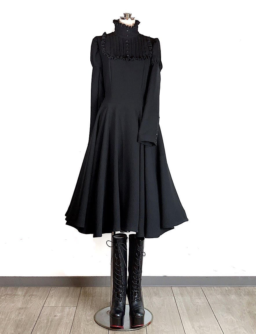 Na+H hm 後ろリボンワンピース(フレア) Na+H hm 後ろリボンワンピース(フレア)（USED】hm後ろリボン