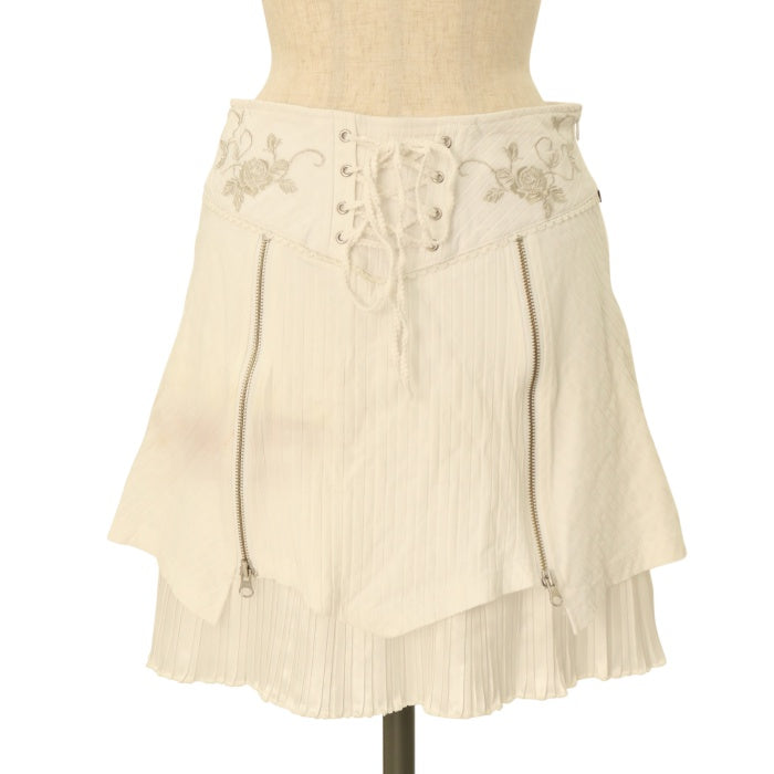 USED】ONESTE バラ刺繍レースアップスカート | Ozz On Wunderwelt