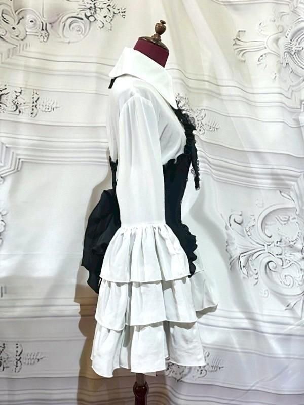 MARBLE レースネクタイ付コルセット風姫袖ブラウス：白×黒 レースネクタイ付コルセット風姫袖ブラウス | MARBLE | ロリータ
