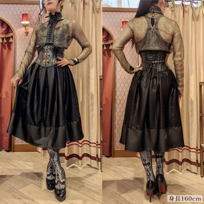 Noir フェイクレザーロングネックコルセット | abilletage Noir フェイクレザーロングネックコルセット | abilletage