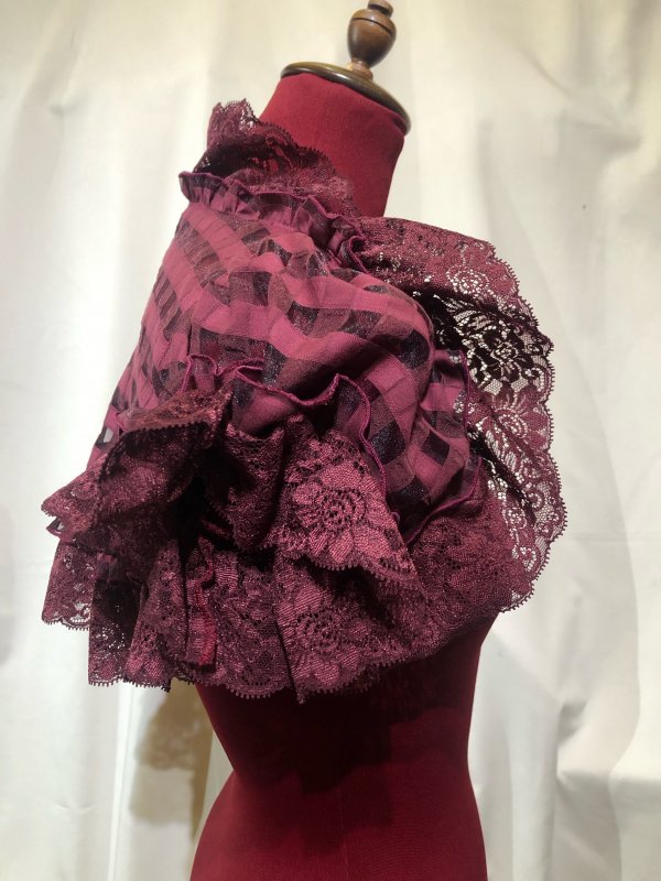 MARBLE エレガンスパフ袖ボレロ：黒×白レース ゴスロリ 総レース