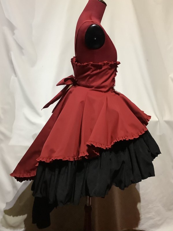 エンブレム飾りチェーン付きハイウエストドレープスカート(LL〜3L