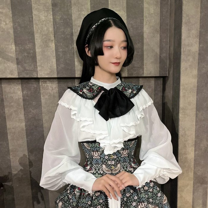 REI THE LACES CHAMBER プリントワンピース REI THE LACES CHAMBER プリントワンピース