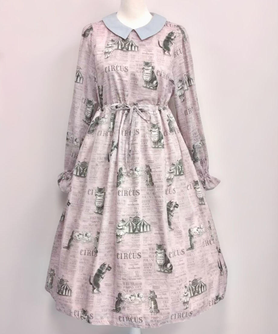 タグ付き♥キャットサーカス襟付きワンピPerla nell' ostぺ