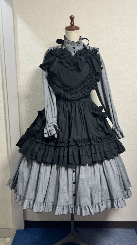 Heart Apron | PhysicalDrop | Wunderwelt Fleur - Online Boutique