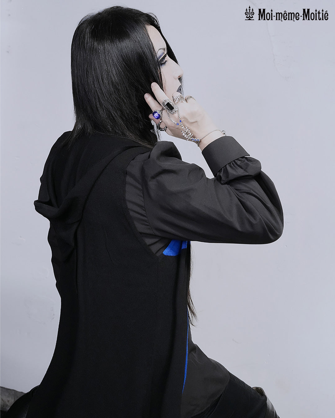 Hooded Long Knit Gilet | Moi-même-Moitié | Wunderwelt Fleur