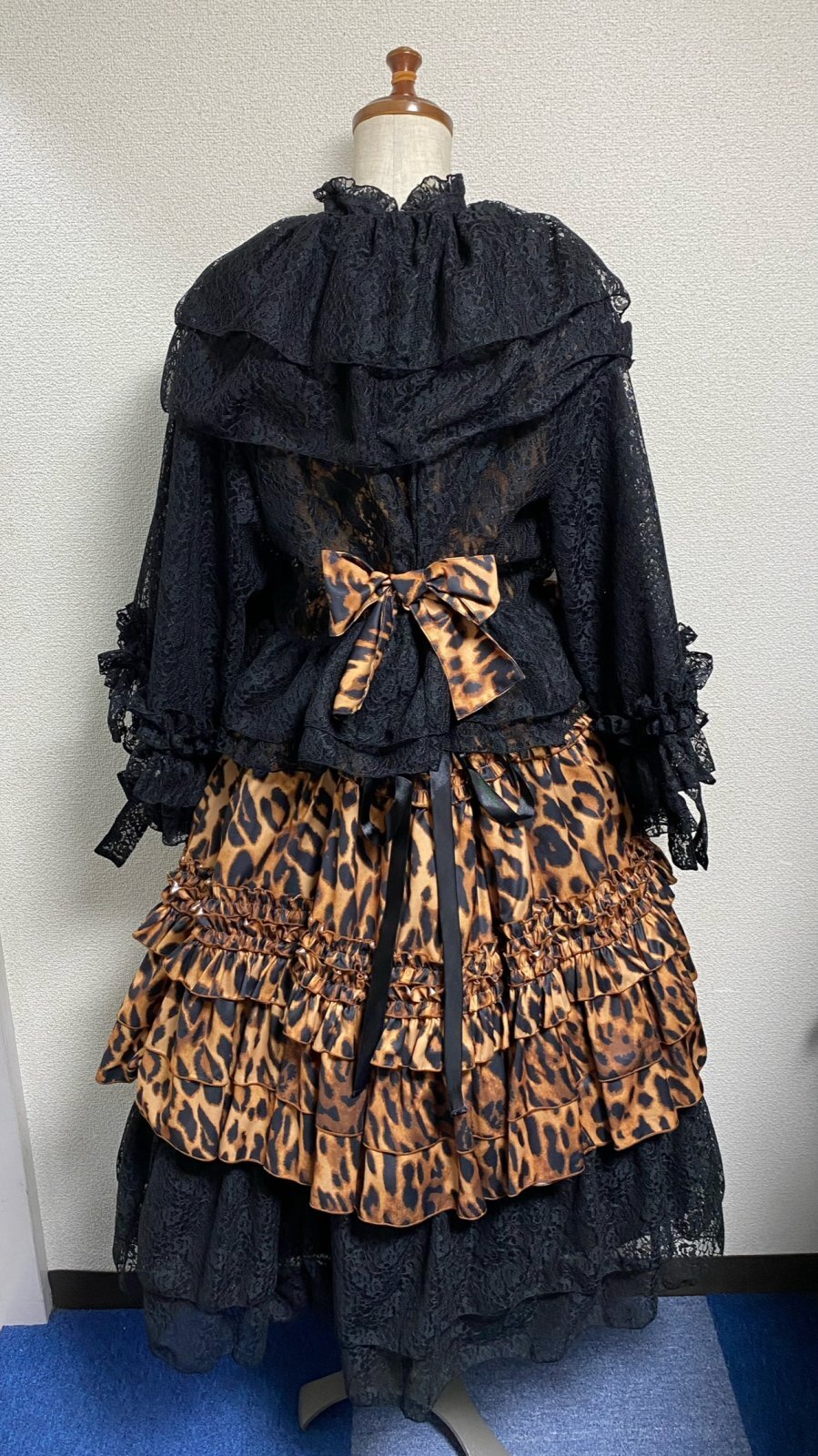 ヴィンテージ　シルクベルベットボレロ　ブラウン　TOROvintage購入 20241026_f92741_1080x.jpg?v=