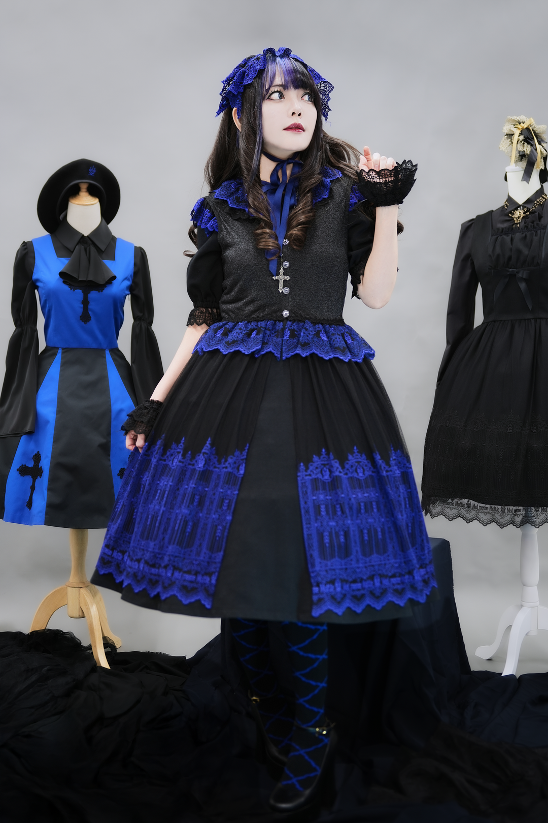 通販限定】【特別価格】燭台エンブレムゲート2Wayエプロンドレス | Moi 通販限定】【特別価格】燭台エンブレムゲート2Wayエプロンドレス | Moi