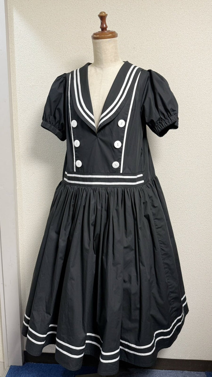 ノスタルジックセーラーワンピース【レギュラーサイズ