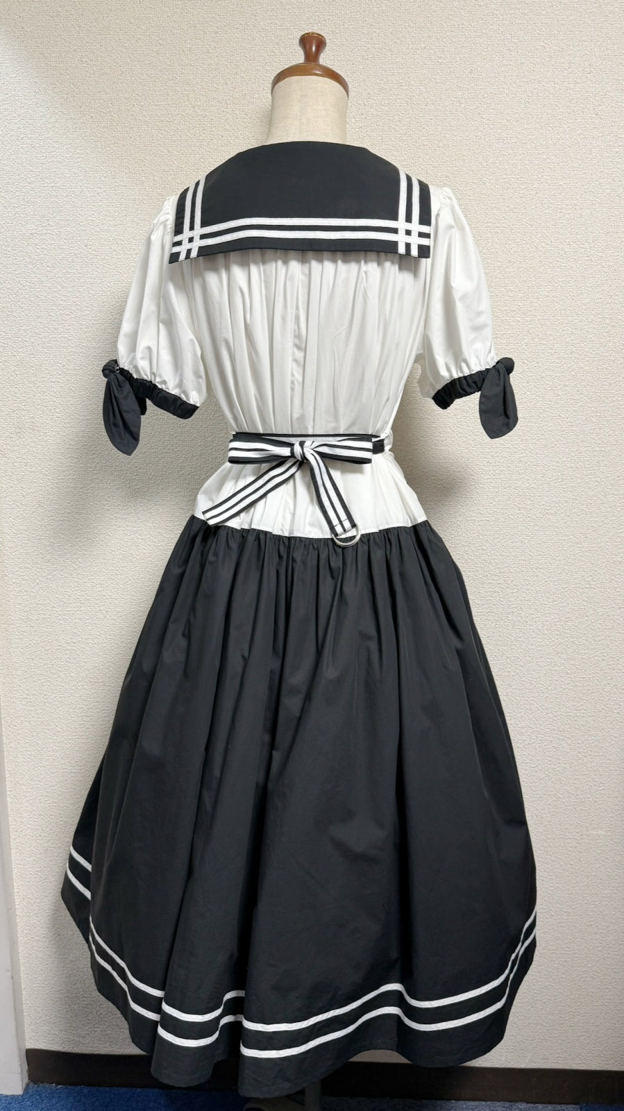 ノスタルジックセーラーワンピース【レギュラーサイズ