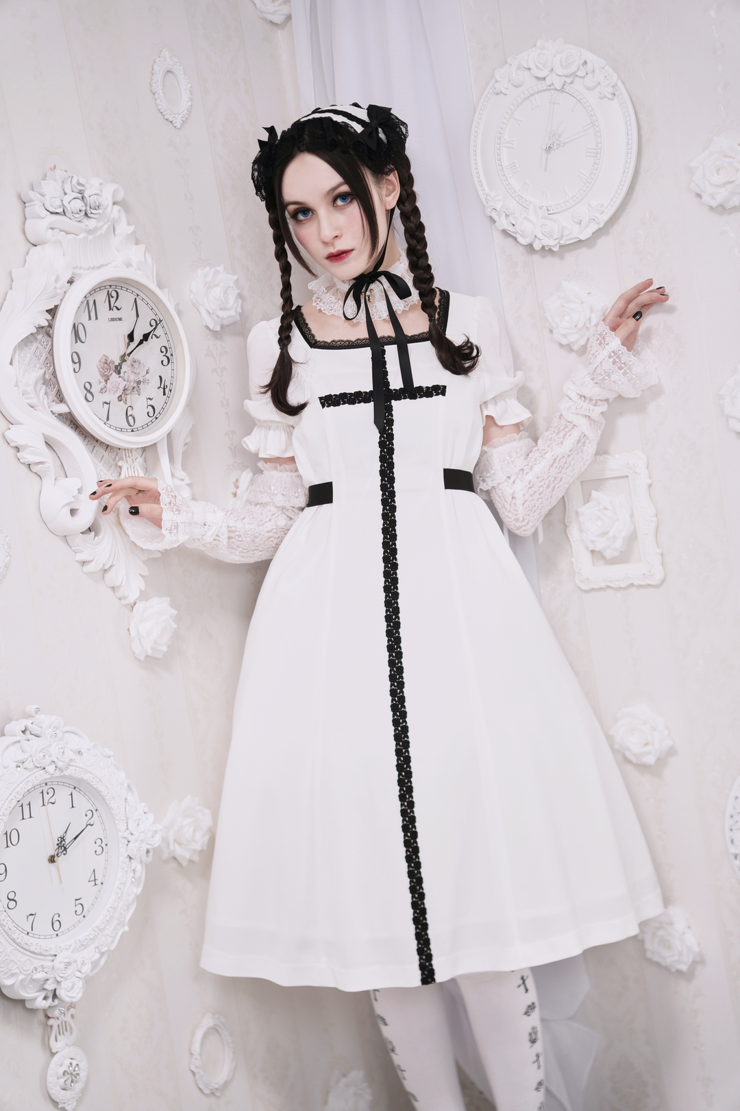 Rose Cross Lace Puff Sleeve OP (Medium Length) | Moi-même-Moitié