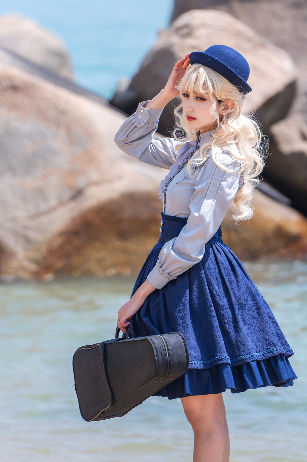 LISETTE-SOLBIATI社 色鮮やかなリネンのスカートとワンピース