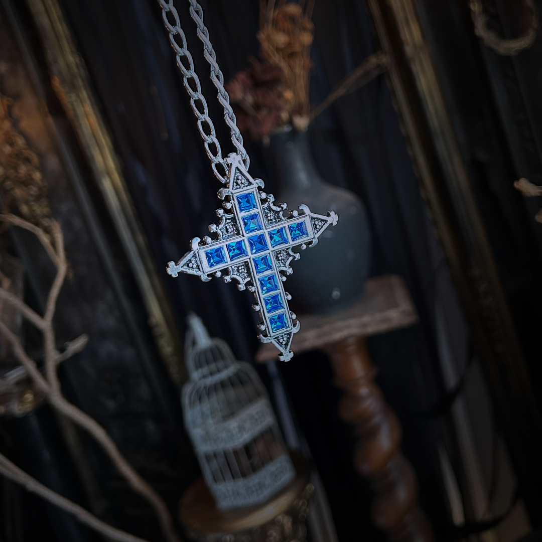 Blue Jewel Cross Pendant | Moi-même-Moitié | Wunderwelt Fleur Blue Jewel Cross Pendant | Moi-même-Moitié | Wunderwelt Fleur