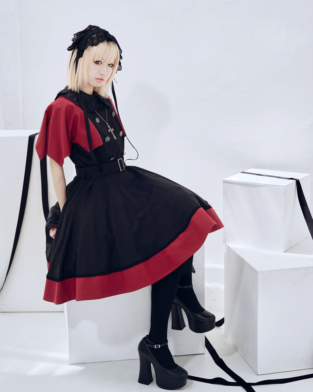 Moi−meme−Moitie ジュエル十字架バッグチャーム モワティエ Moi−meme−Moitie ジュエル十字架バッグチャーム モワティエ