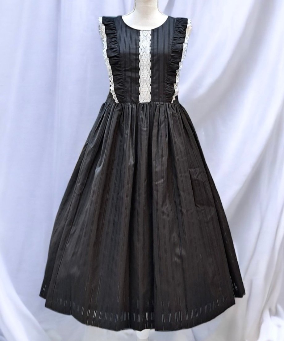 ペルラネルオストリカ ジレ 前当て 公式】Perla nell' ostrica | ペルラネルオストリカお洋服の通販