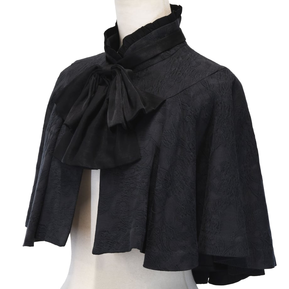 Roxanne ジャガードリボンケープ | Sheglit | ロリータ ゴスロリ