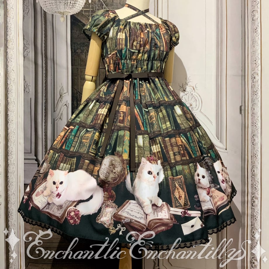 Belle Queen 未使用４本セット Queen Cat 〜秘密の書斎〜 ワンピース (クラシカルグリーン)【クーポン