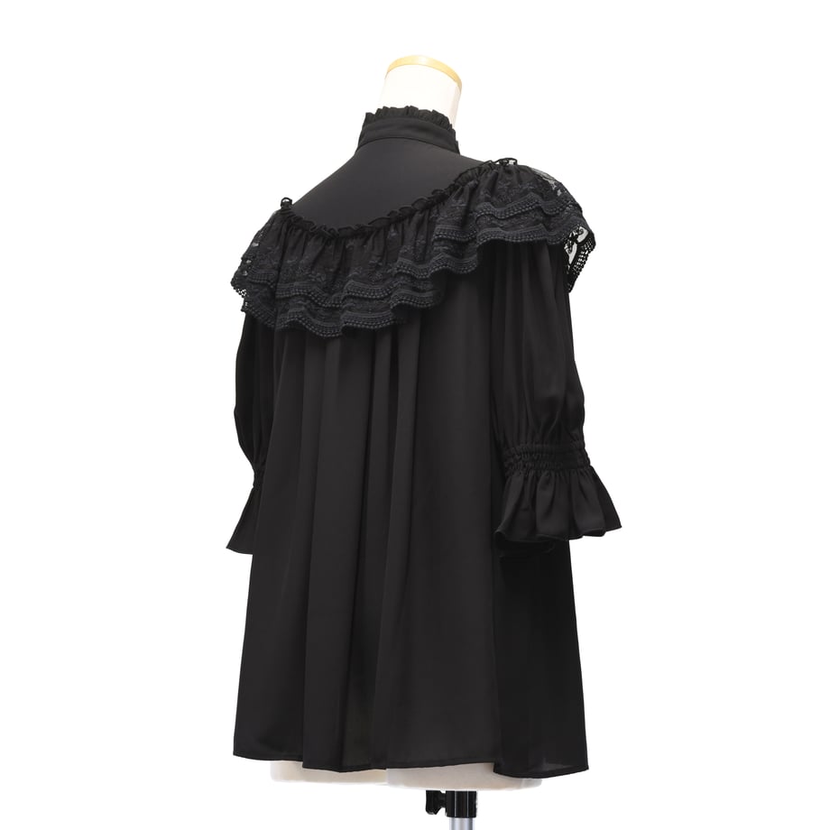 Plus Size] Round Collar Blouse with Cape | Metamorphose