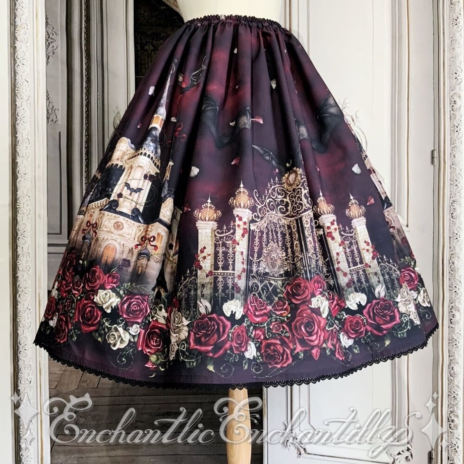 Rose Castle ~Invitation from the Duke of Bat~ Skirt (Red Night