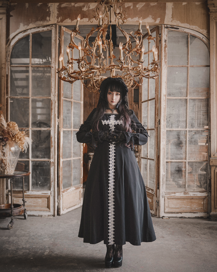 Lily Cross Lace Long Dress | Moi-même-Moitié | Wunderwelt