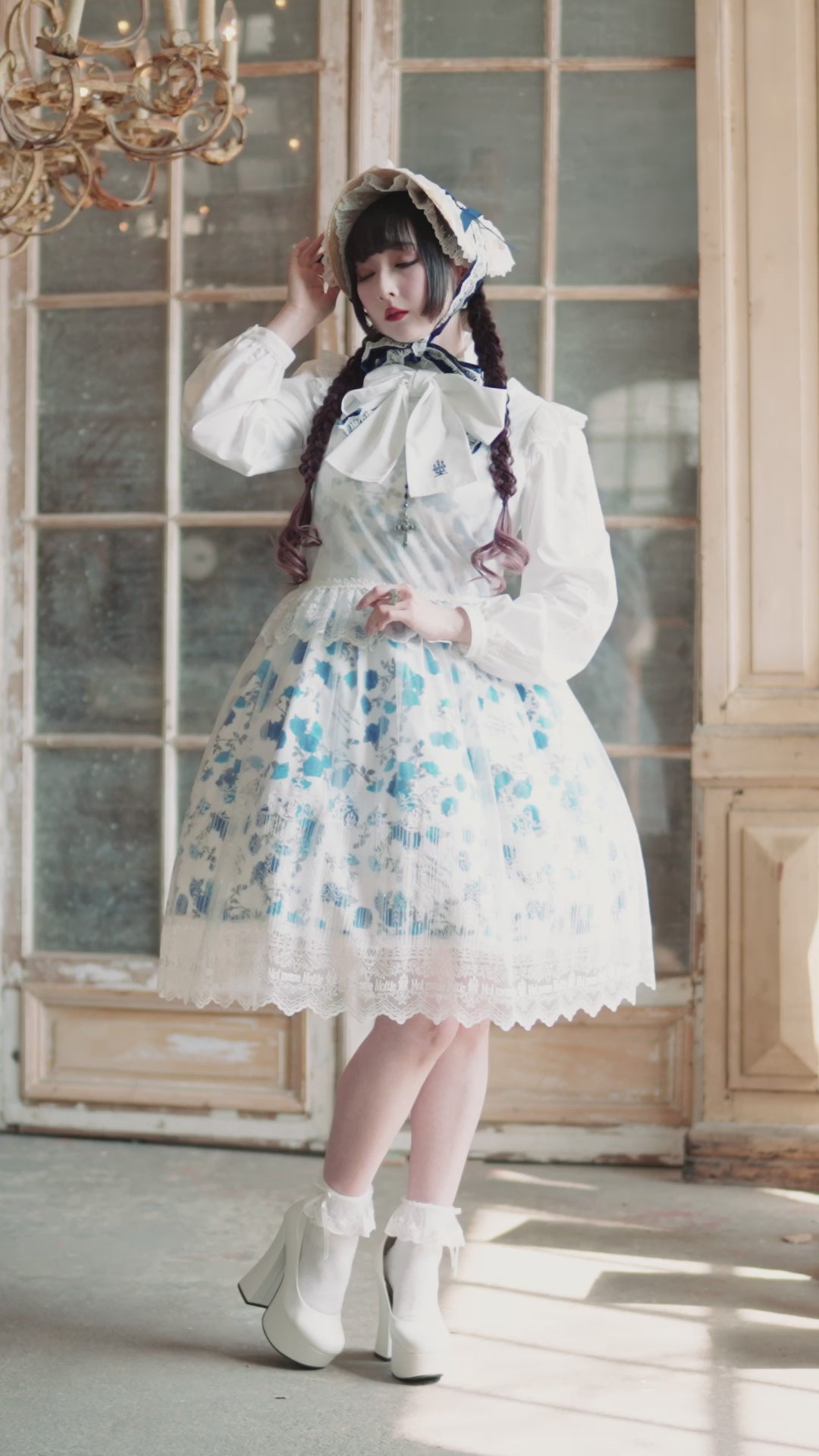 モワティエmoimememoitie 燭台エンブレムゲート2Wayエプロンドレス b000f83c13e04b9ca04dcf237749d8