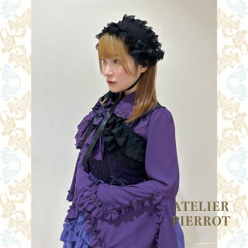 Louise Jabot Blouse | ATELIER-PIERROT | ロリータ ゴスロリ ゴシック 