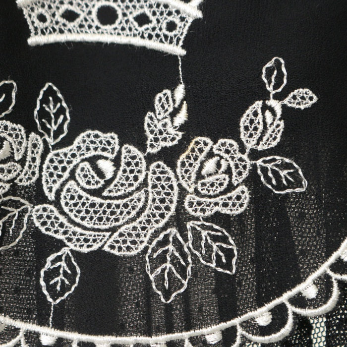 USED】クラウン刺繍ジャンパースカート | Innocent World Wunderwelt