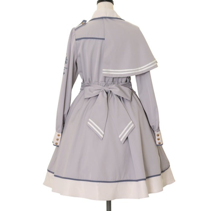 USED】Crown Knight Militaryワンピース | Amavel Wunderwelt