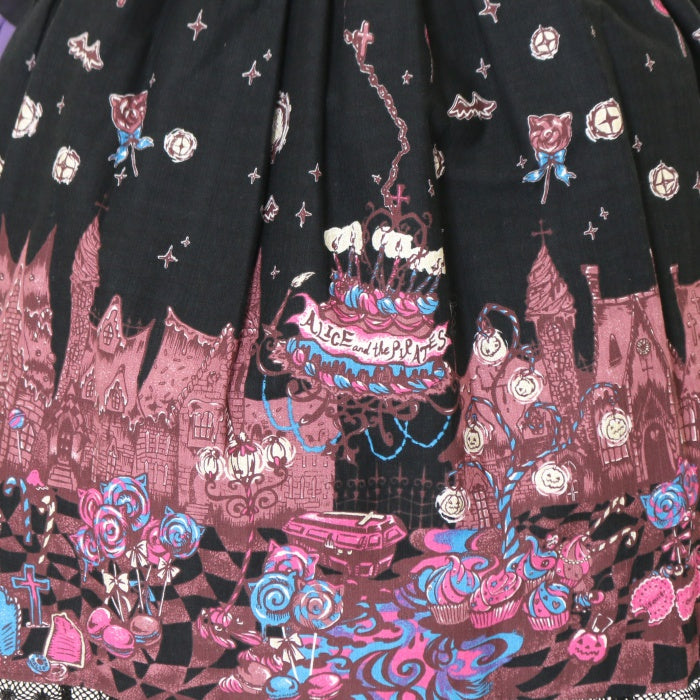 USED】ギルティメルティスイーツタウン柄ジャンパースカートⅠ