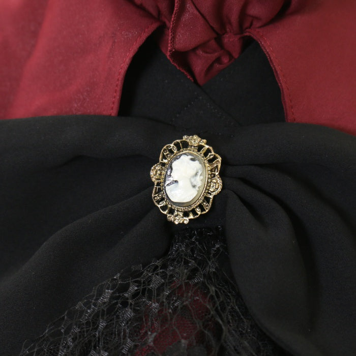 USED】別タイ付きクラシカルデコレーションブラウス：えんじ×黒×黒ﾚｰｽ