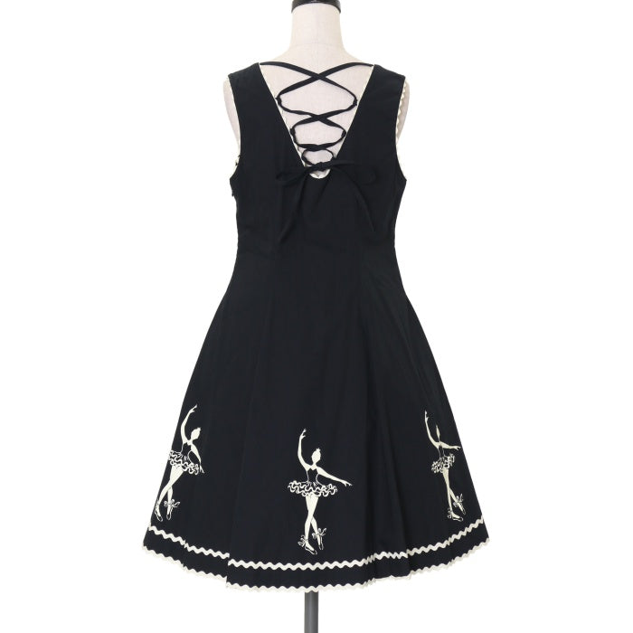 Emily Temple　160cm　ラプンツェルカラーのジャンパースカート Emily Temple 160cm ラプンツェルカラーのジャンパースカート