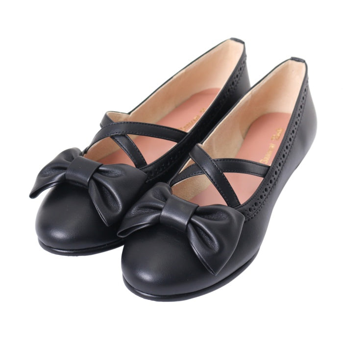 USED】【Mサイズ】リボンクロスストラップシューズ（マット クロ