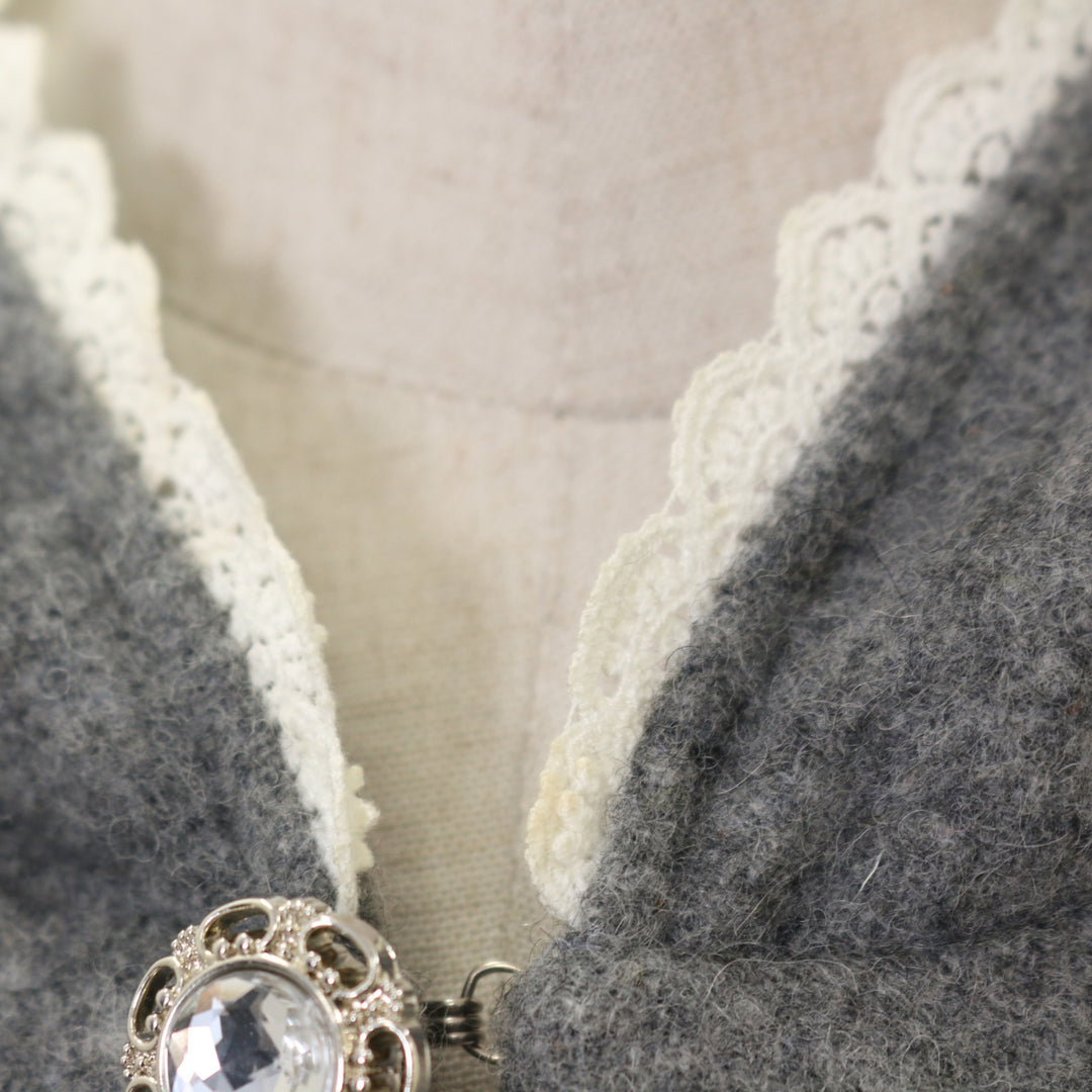 USED】Flowerフレアケープ | BABY, THE STARS SHINE BRIGHT | ロリータ