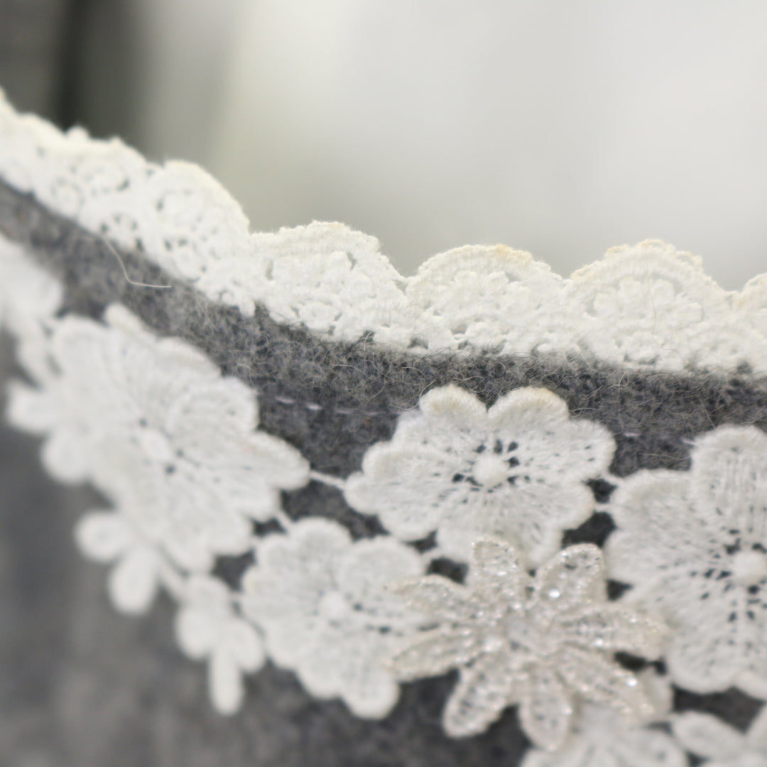 BABY,THE STARS SHINE BRIGHT Flowerフレアケープ Flower Flare Cape by Baby, the Stars Shine Bright