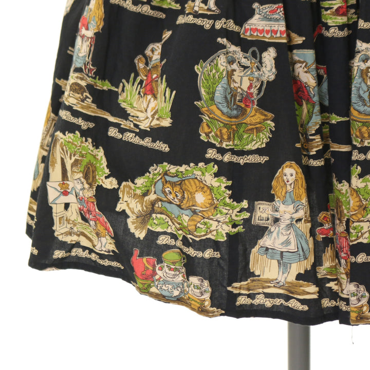 USED】【Mサイズ】アリスプリントのギャザースカート | Jane Marple