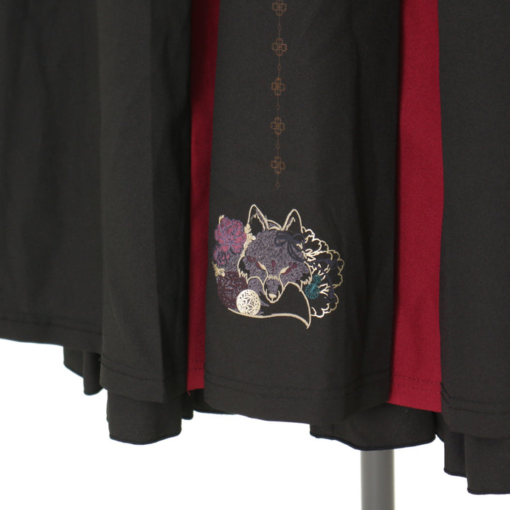 さ*T様 ozz☆ozz on☆袴風スカート☆和ロリ☆ゴスロリ☆黒赤 USED】ONESTE 春うらら 袴スカート（黒×赤） | Ozz On | ロリータ