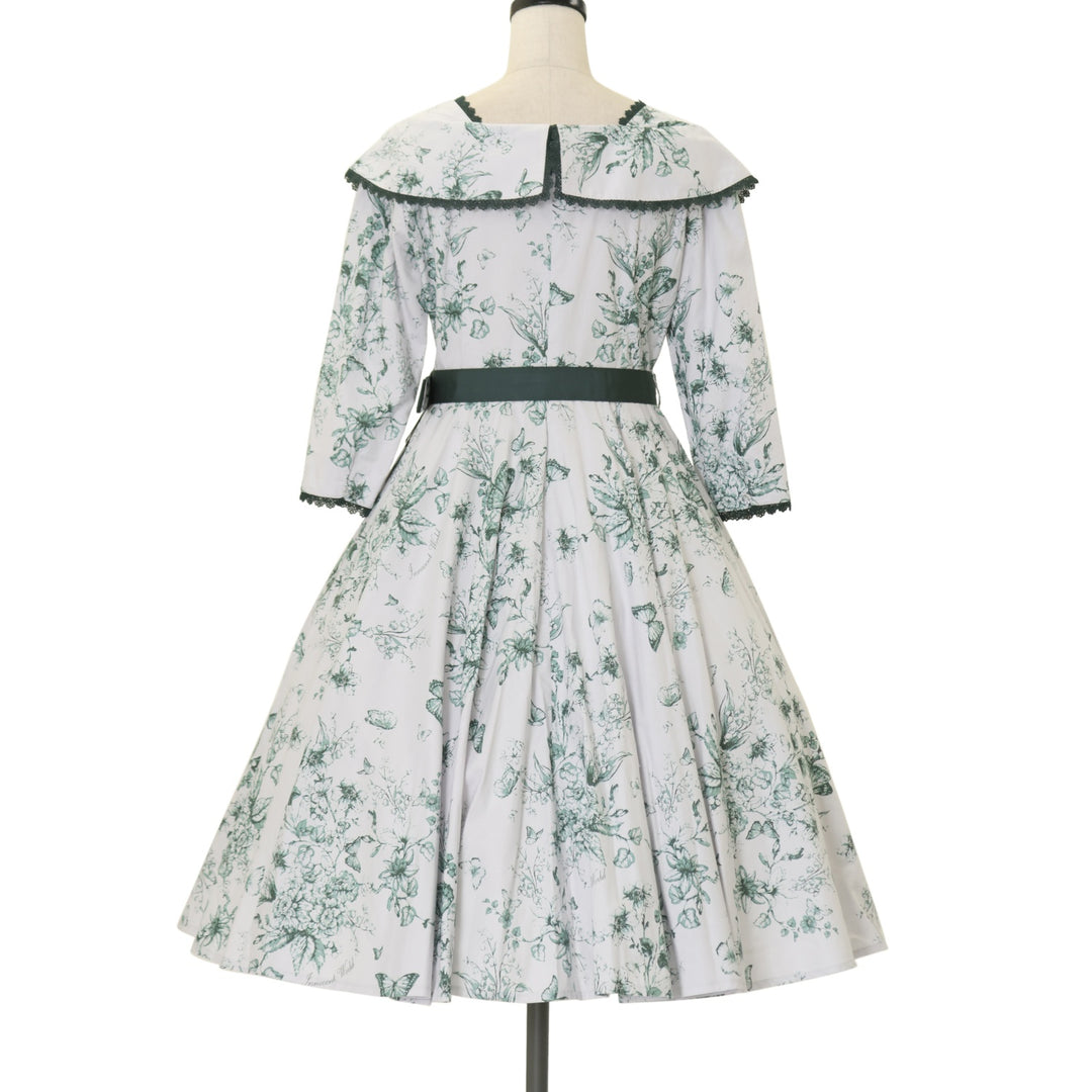 USED】【Mサイズ】木漏れ日の中の鈴蘭ワンピース（ダークグリーン