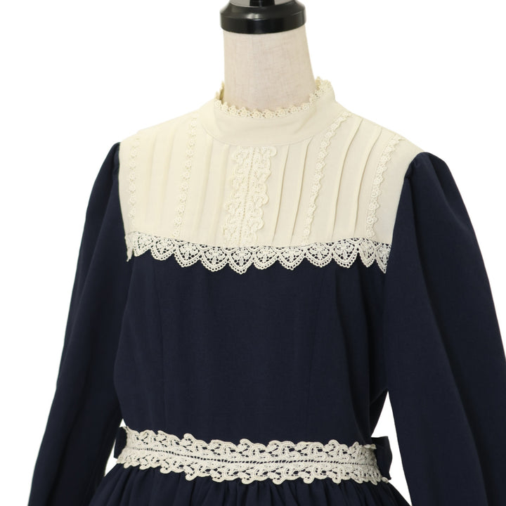 イノセントワールド　スタンドカラー　レース　パールボタン　ワンピース　M イノセントワールド スタンドカラー レース パールボタン ワンピース M