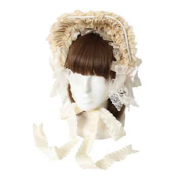 【Triple Fortune】コサージュと羽根飾りの付いた黒のシルクハット Triple Fortune】コサージュと羽根飾りの付いた黒のシルクハット