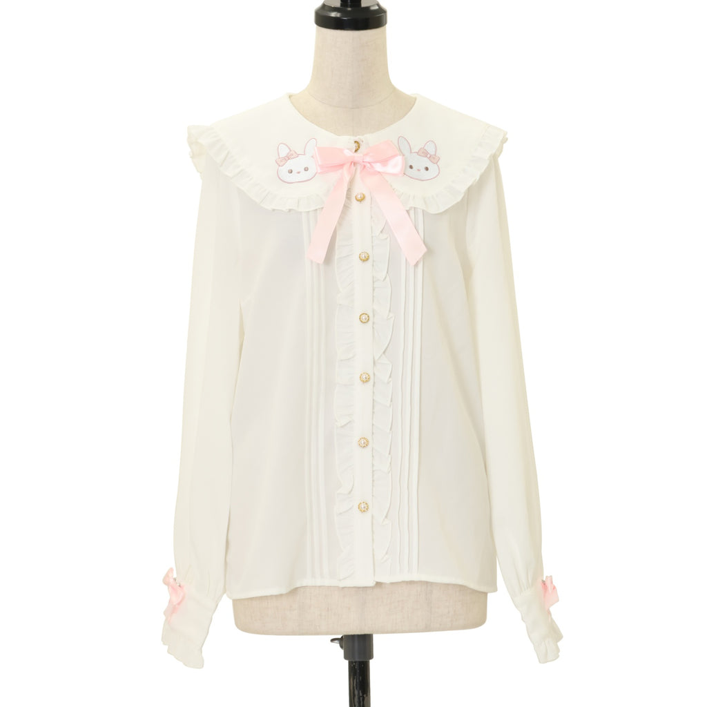 Amavel ふわふわうさぎ ブラウスとスカート 🐰💭🎀 ・ ・ #ふわふわうさぎのリボンスカート_amavel #ふわふわ