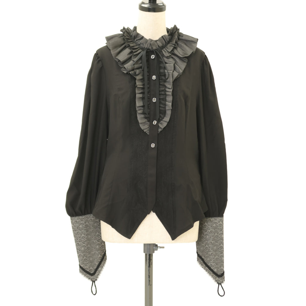 USED】【Lサイズ】ナイト・イーヴィル カフスボタンブラウス USED】【Lサイズ】ナイト・イーヴィル カフスボタンブラウス