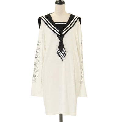 USED】【White/Mサイズ】セーラーフレアーワンピース | Innocent World