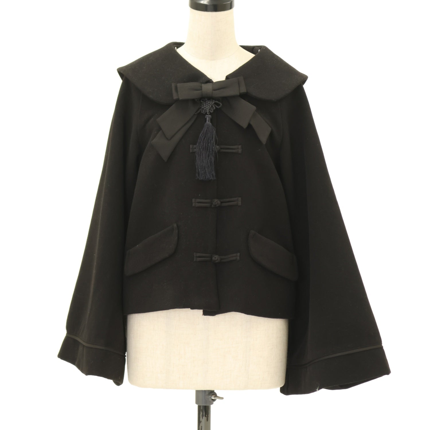 USED】お月見うさぎのポンチョ風コート | Amavel | ロリータ ゴスロリ