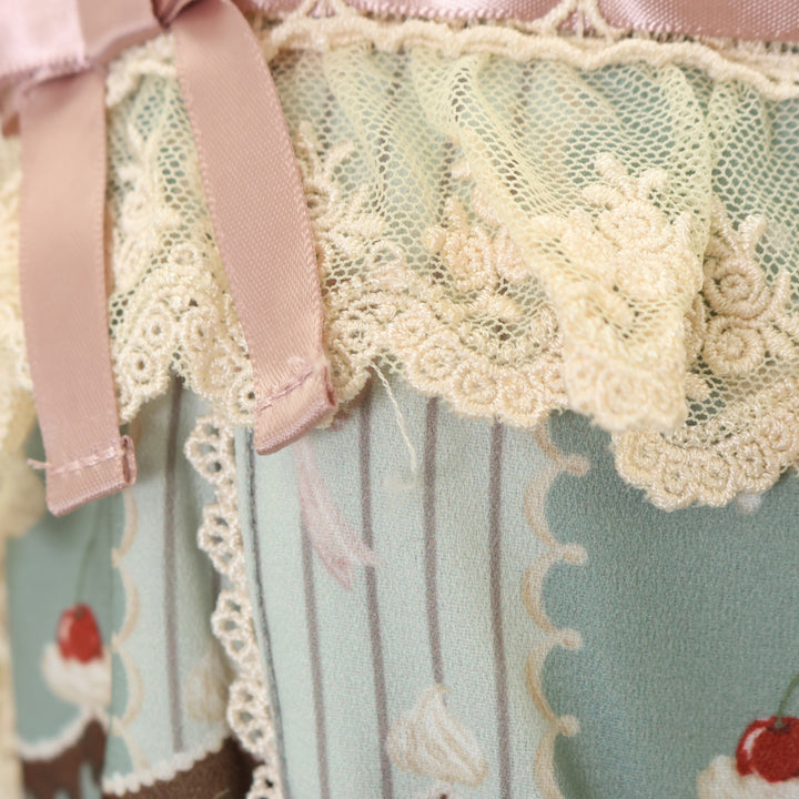 USED】【axes femme kawaii/Mサイズ】お菓子柄ジャンパースカート