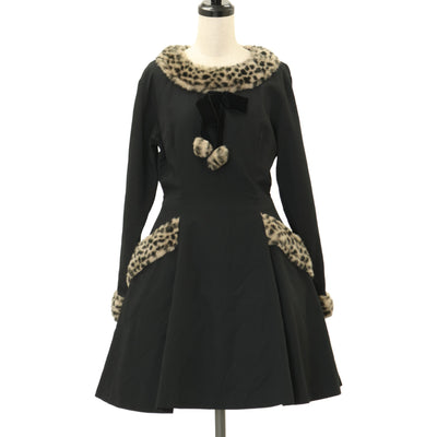 USED】Orangeスワンシューパフワンピース | Emily Temple cute