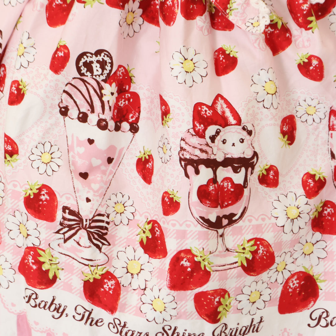 USED】Berry Berry Strawberry Parfait～くみゃちゃんアイスを添えて