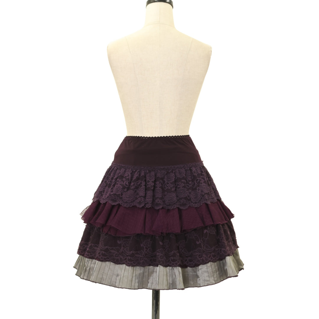 USED】croce 薔薇オーナメント刺繍スカラップシャーリングスカート