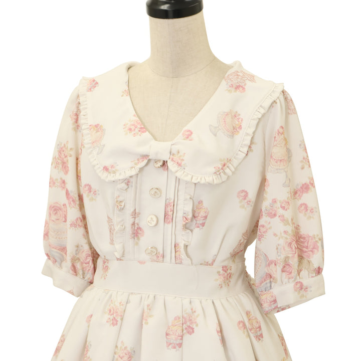 USED】ローズスイーツ柄ワンピース | LIZ LISA Wunderwelt Online Shop