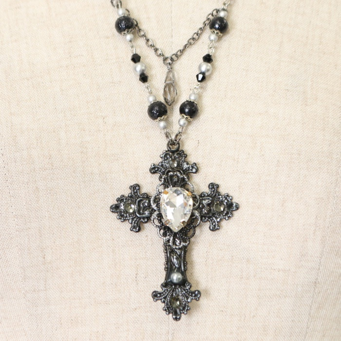 USED】クロスネックレス | atelier Beatrice Wunderwelt Online Shop  